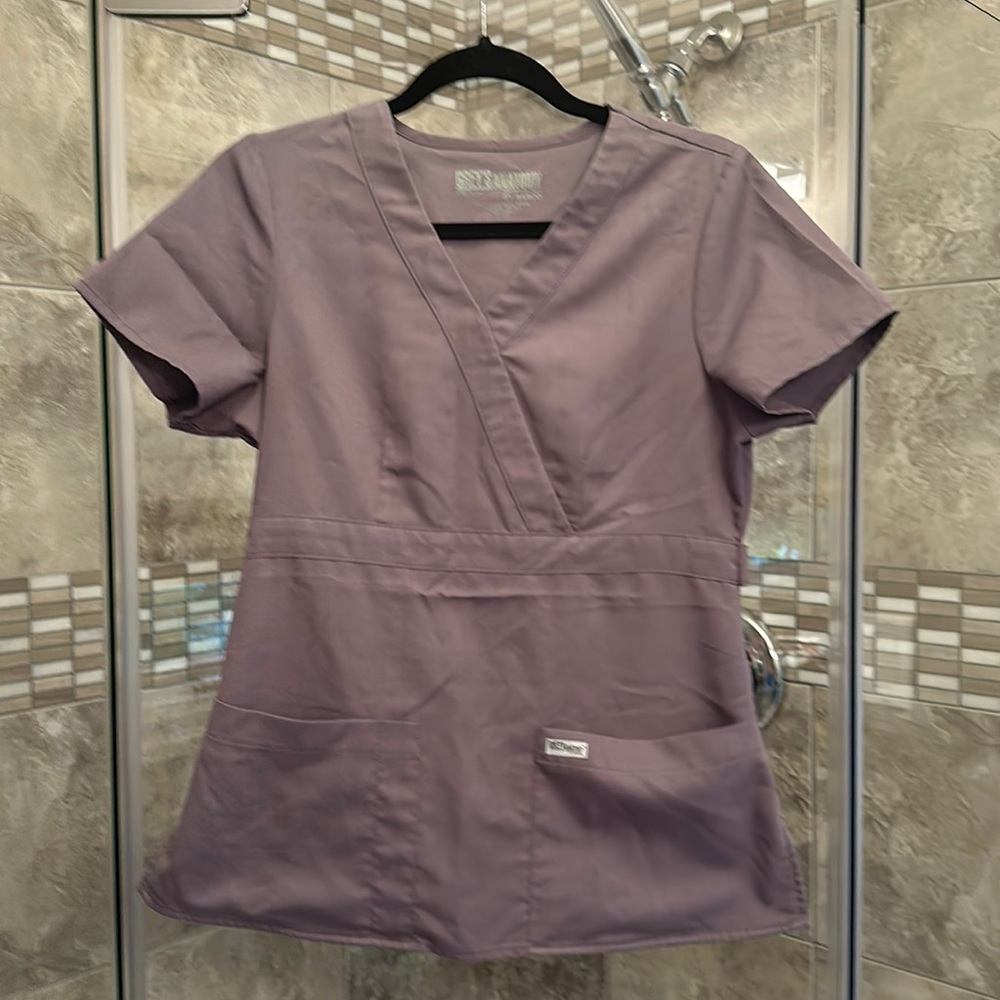 Greys Anatomy nursing scrub top -size small